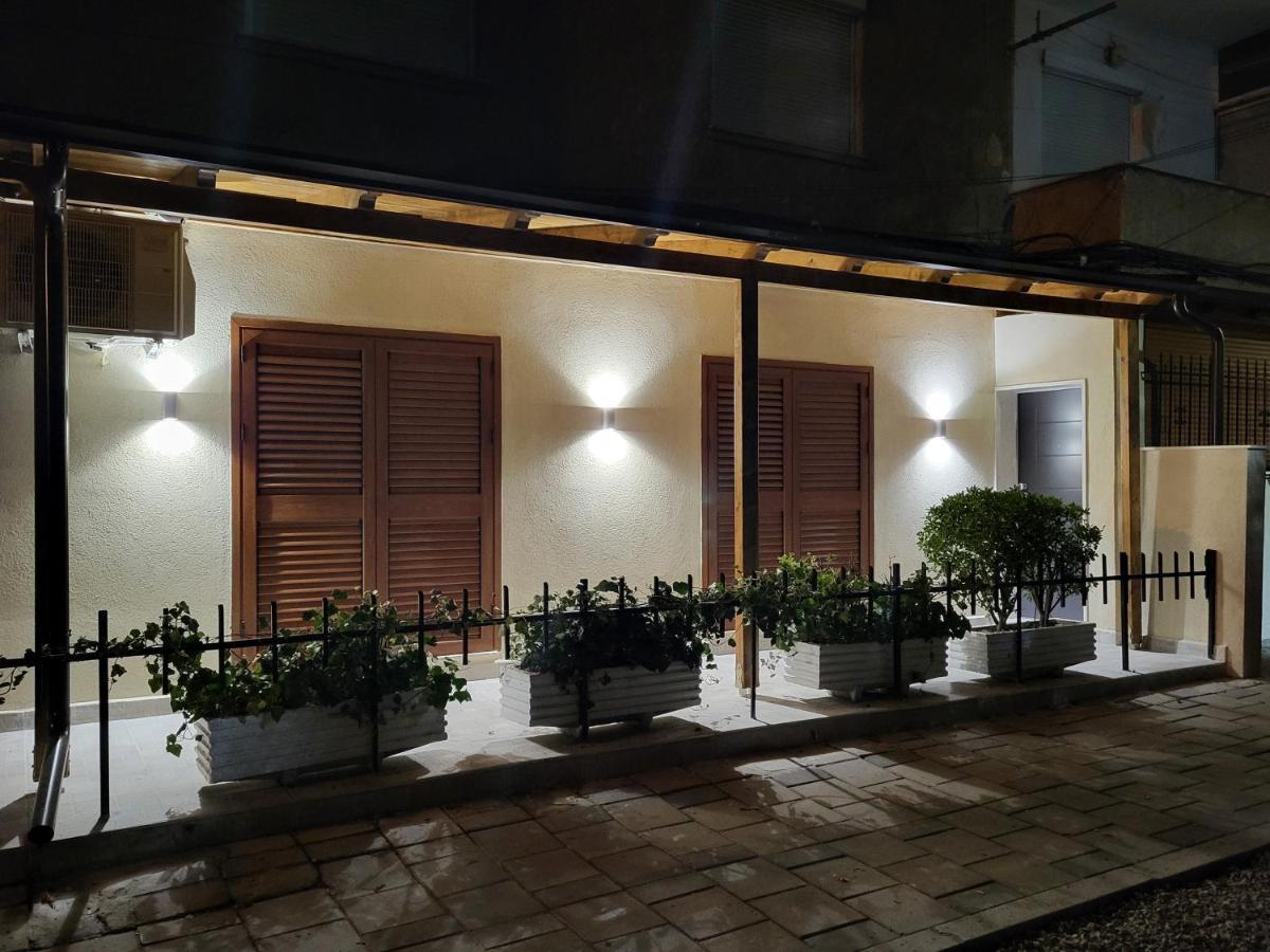 Pietro Guesthouse 2 Tirana Exterior photo